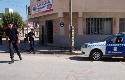 La Polic�a arresta a dos de los sujetos buscados