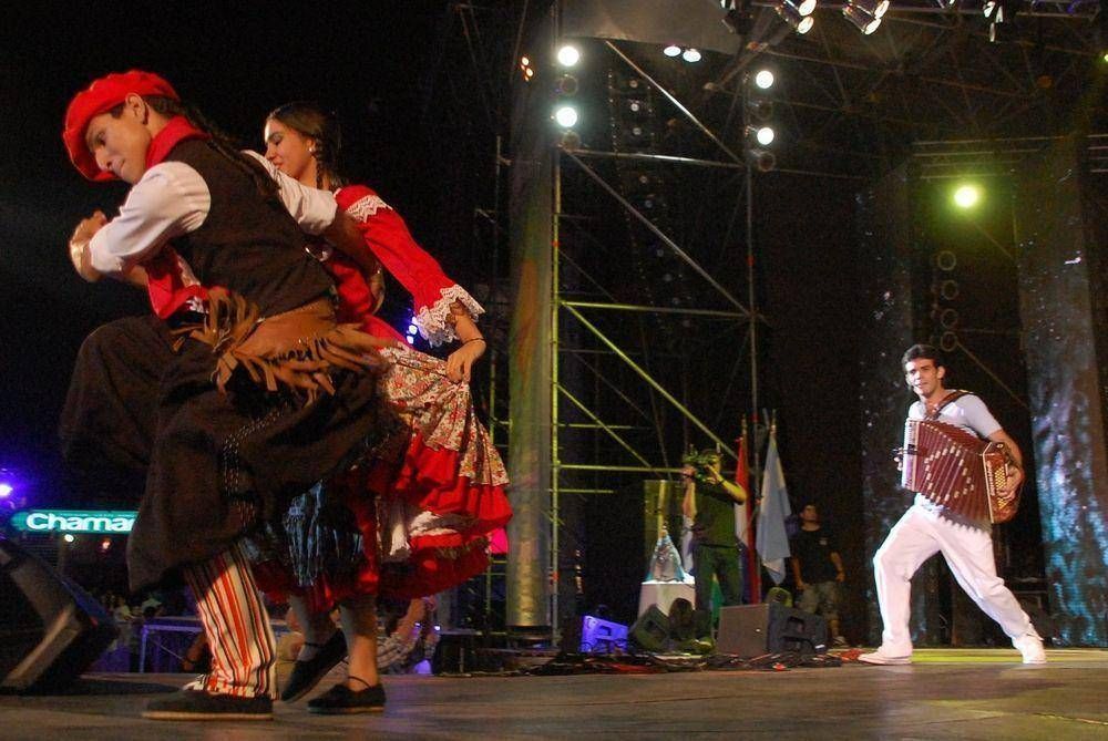 Hasta el 31 se recibir�n propuestas para la Fiesta del Chamam� 2014