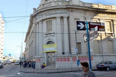 En el edificio del ex banco Edificadora har�n oficinas y cocheras