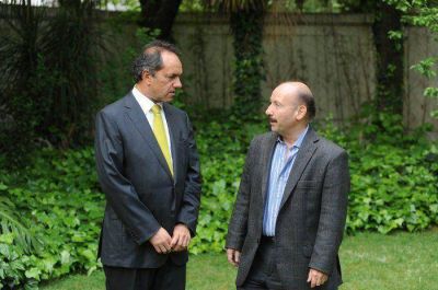El Gobernador Daniel Scioli brind� su apoyo a la gesti�n Inza
