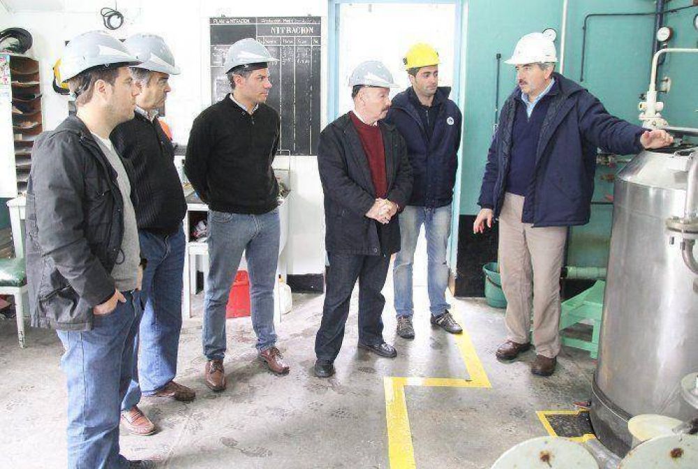 Jos� Inza destac� el crecimiento de Fanazul y celebr� la generaci�n de empleo
