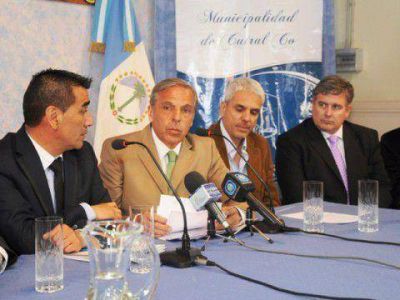 Dos meses m�s para el agua prometida