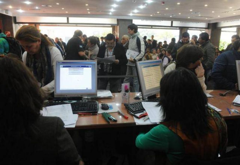 Afloja Rentas la soga fiscal a los deudores