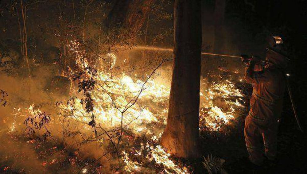 Con nuevos focos, se agravaron los incendios en Australia