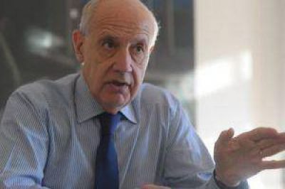 "Gobierno perdi� el control sobre el d�lar y la inflaci�n"