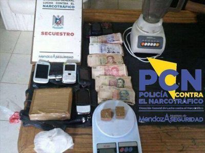 Desarticularon un �kiosco� de venta de drogas en Guaymall�n