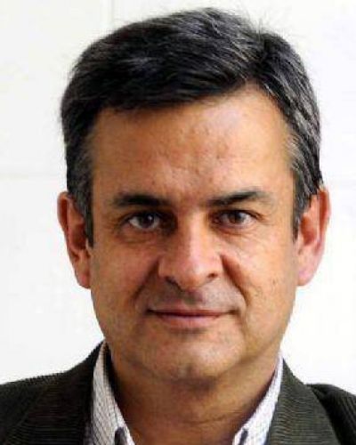 Rosales se despidi� por internet