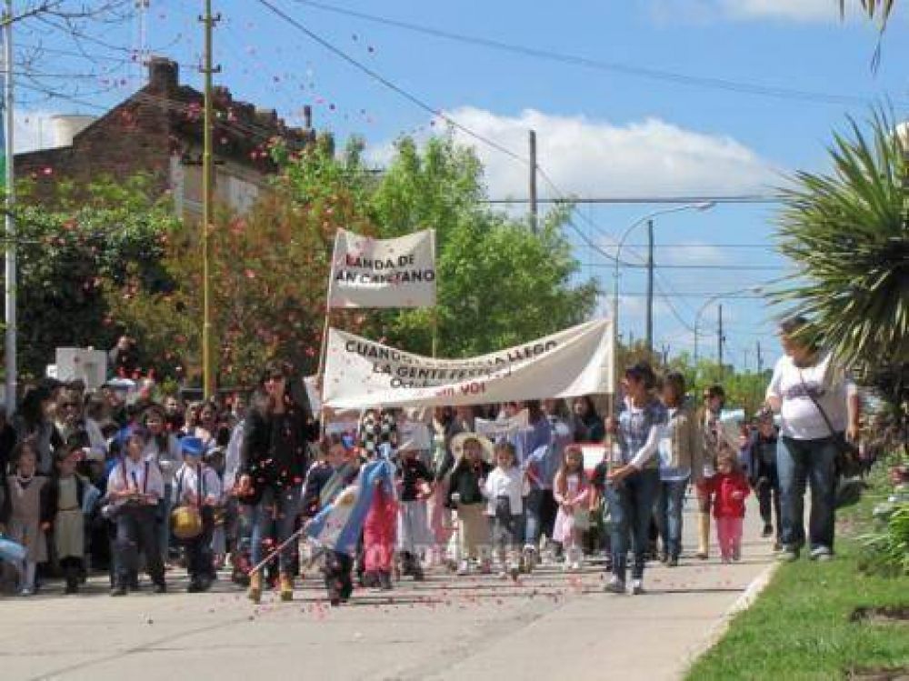 San Cayetano brega para tener un futuro "grande, inclusivo e igualitario"