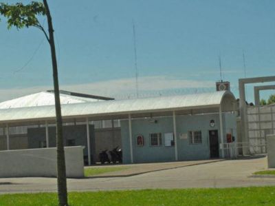 Otro preso logr� escaparse por la puerta de la alcaid�a de Jefatura