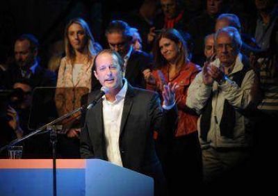Scioli e Insaurralde pidieron votar al FpV
