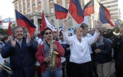 Elecciones 2013: Stolbizer y De Narv�ez cerraron campa�a con caminatas