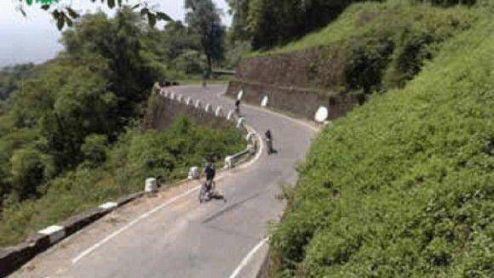 Tr�gico accidente frontal en el camino al cerro San Javier
