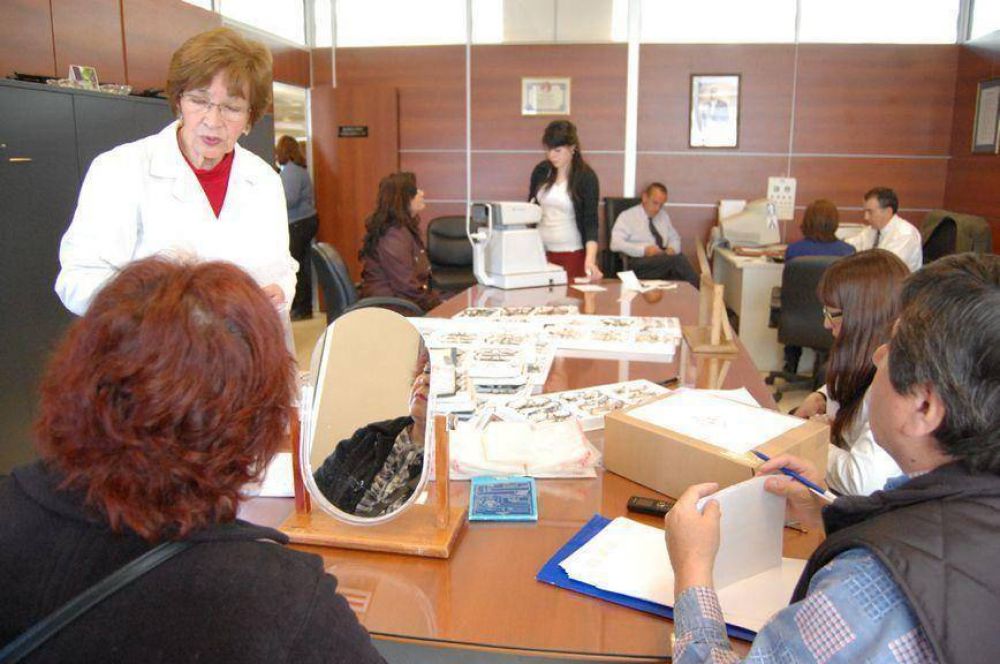 Pase a planta de 783 agentes del Estado ya se cumpli� en un 80%