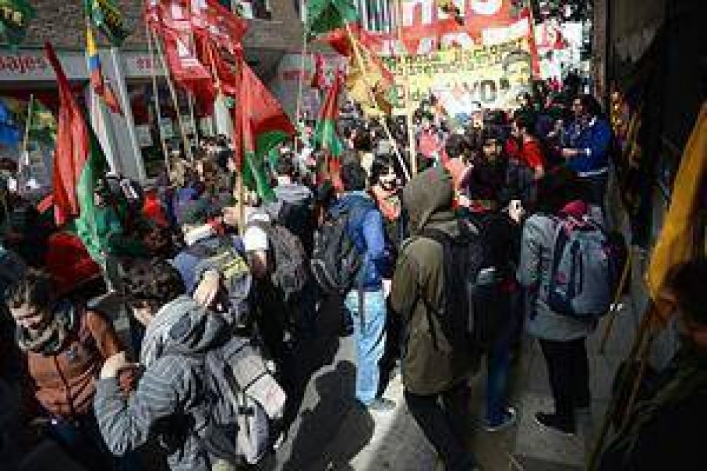 Tras los incidentes, eligieron al nuevo decano de la Facultad de Sociales de la UBA