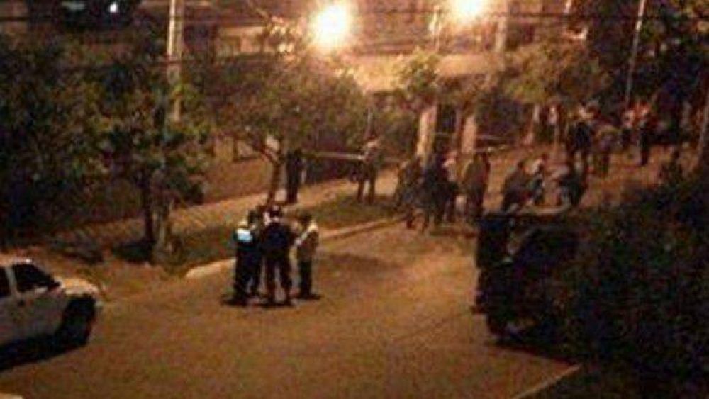 Matan a un comisario y a un empleado judicial en allanamiento