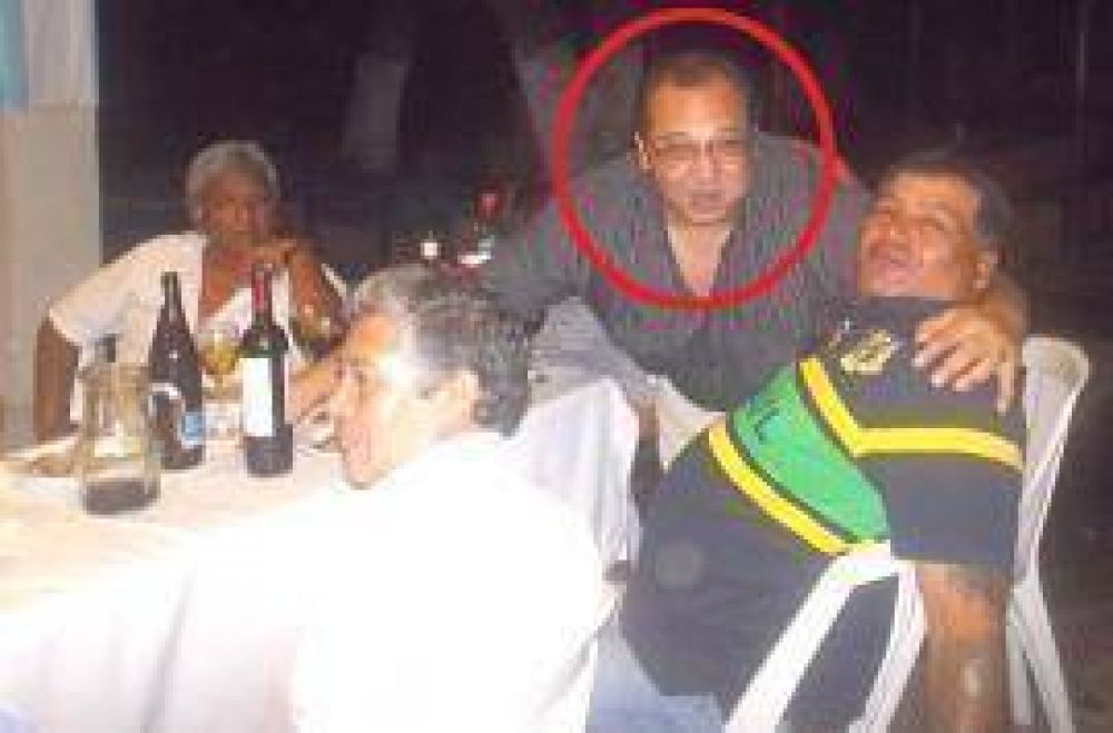 Embargos contra Mario Ludue�a, un asesor de Cacho que gana $ 38.000