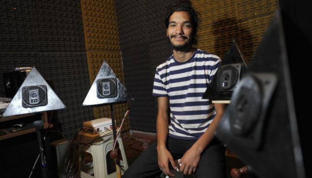 Estudiante cordob�s desarrolla una consola para audiojuegos