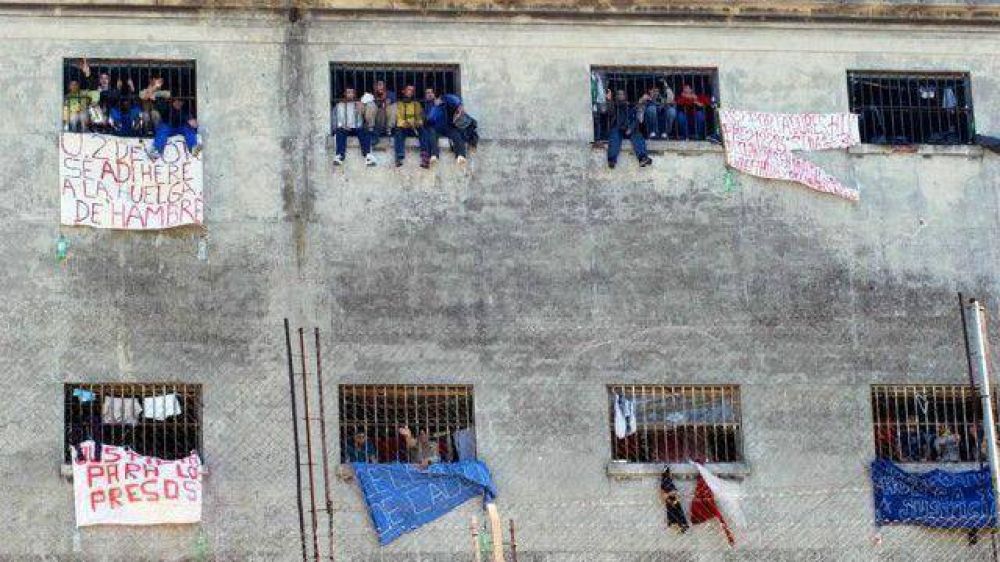 Pol�mica: proponen "vaciar" las prisiones