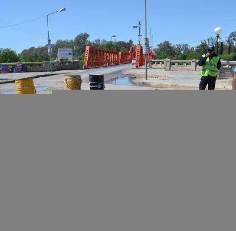 Por la rotura de un ca�o de agua se suspendieron las clases por la tarde