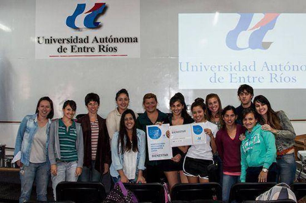 La Uader present� la Tarjeta Bienestar para descuentos en comercios