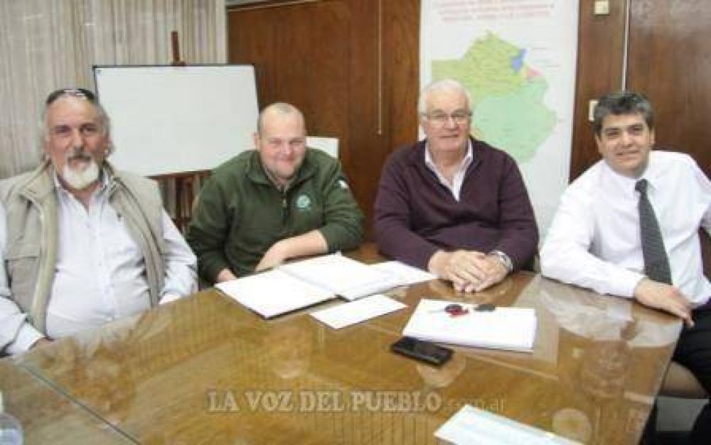 Dos relevantes obras el�ctricas de la CELTA