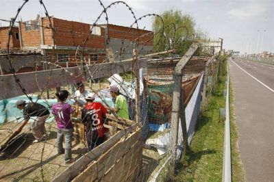 Censar�n a los ocupantes de los terrenos de la Illia