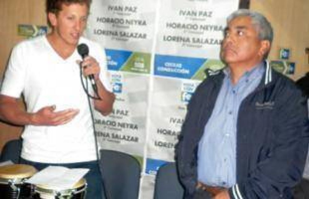 Paz y Salazar cerraron campa�a y pidieron "apoyar algo distinto"