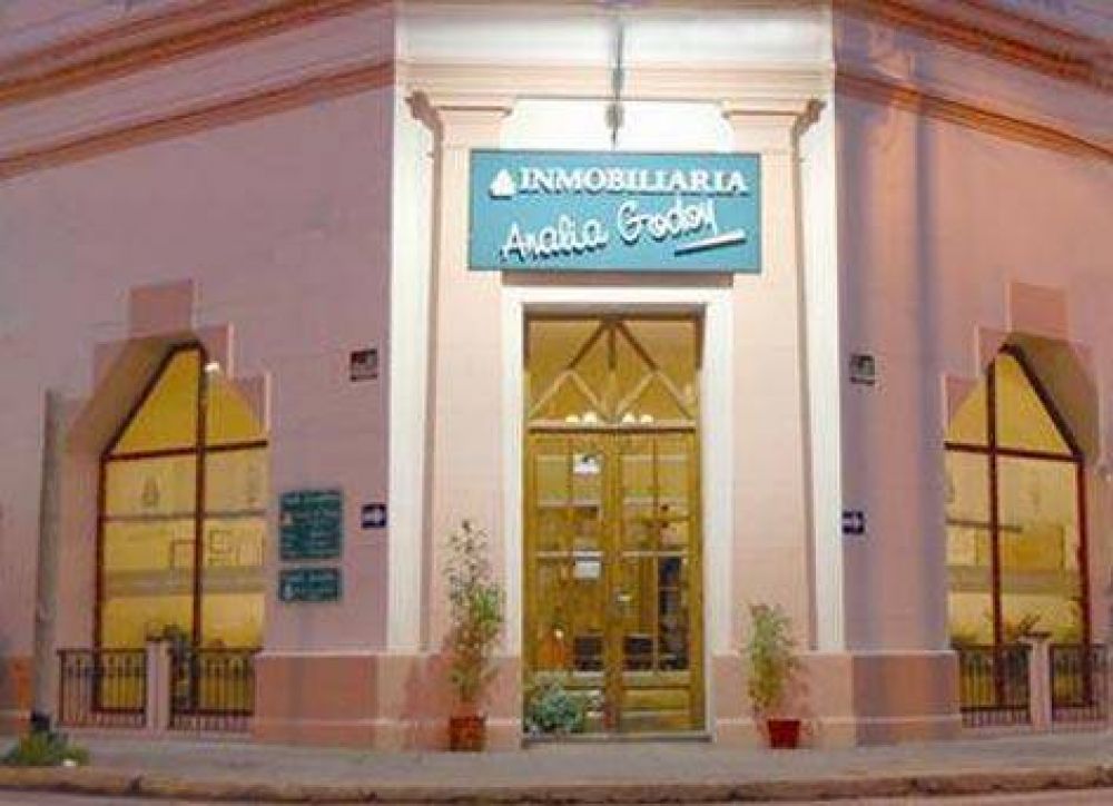 Sufri� una crisis nerviosa luego de ser asaltada en una inmobiliaria