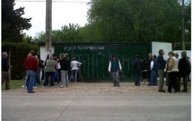Vecinos reclamaron por el deficiente servicio de Sudamericana de Aguas