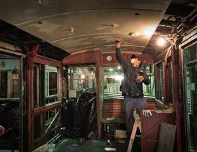 La historia vuelve a rodar: restauran los viejos vagones de la l�nea A de subtes