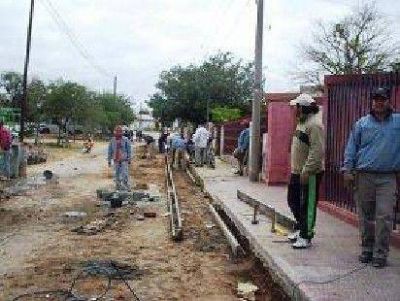 Cordones cunetas en Barrio 45 Viviendas