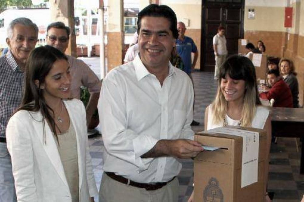 Capitanich vot en Chaco: "El ciudadano puede elegir por la consolidacin"