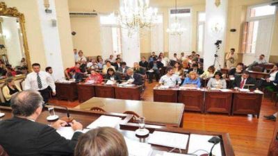 Los locales bailables deber�n contar con plan de evacuaci�n y emergencia  