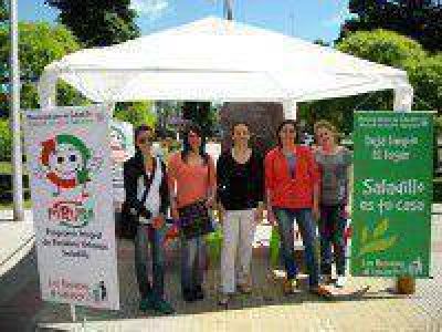 La gente respondi� al �Eco canje�