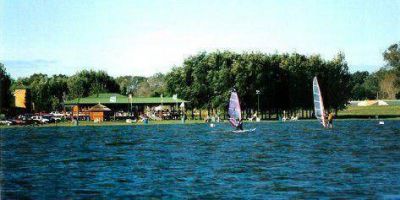 Urbanizaci�n y desarrollo en el Parque Natural Laguna de G�mez