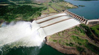 Dilma Rousseff viajar� a Paraguay para inaugurar una obra binacional junto a Horacio Cartes