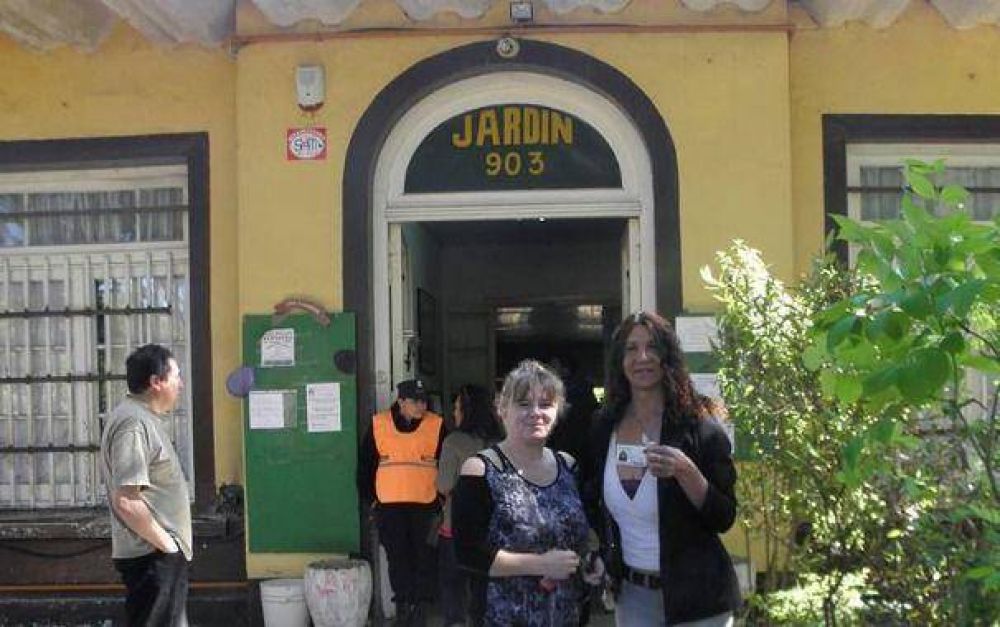 Casi 200 trans votan por primera vez con su nuevo DNI