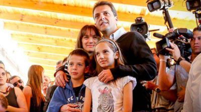 Insaurralde se comunic� con Massa y reconoci� la derrota electoral