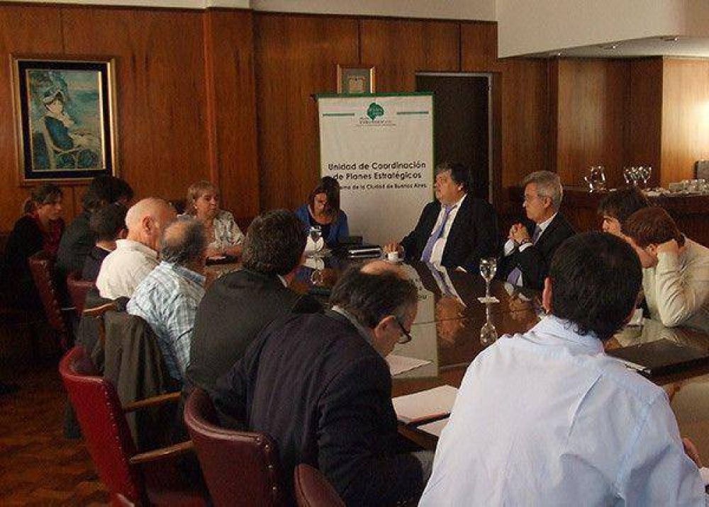 El Presidente del IVC fue recibido por el Consejo de Planeamiento Estrat�gico