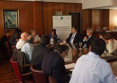 El Presidente del IVC fue recibido por el Consejo de Planeamiento Estrat�gico
