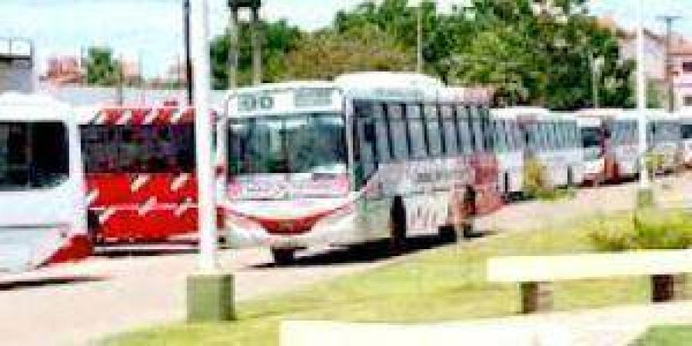 Remises y colectivos prestaron un servicio �ptimo