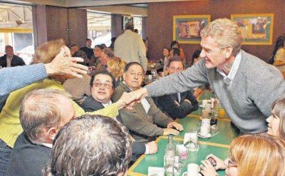 Excluyen a candidatas de De Narv�ez
