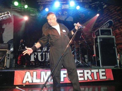 En una gran noche, Almafuerte llen� de gente, metal y potencia Puerto Rock