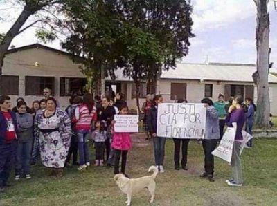 Chico del Yecoh� finalizar� el sistema educativo en su casa