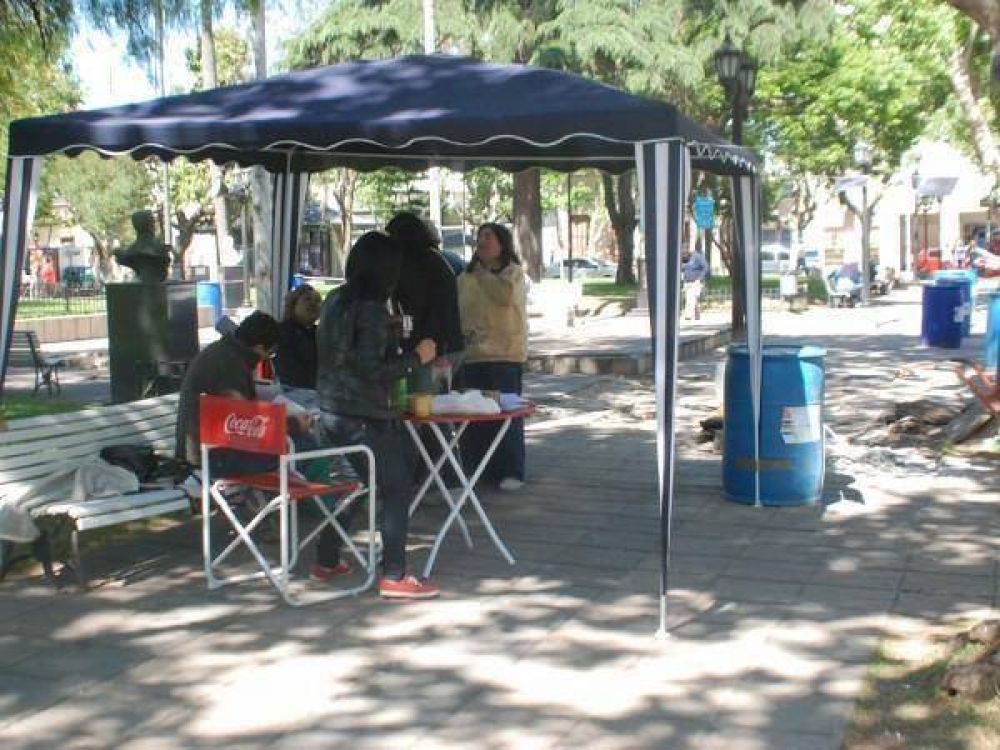 La carpa sigue en Plaza Mitre, porque se tiene la necesidad de que se haga Justicia