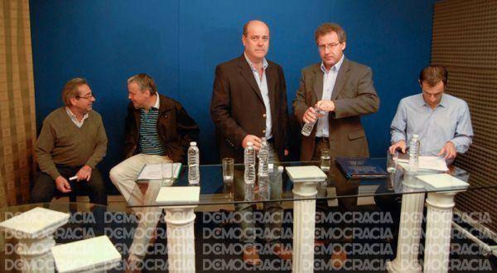 El futuro plantea el desaf�o de generar acciones para responder a los problemas