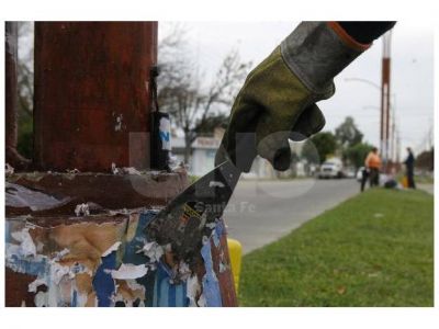 El Municipio inici� la limpieza de carteler�a pol�tica en distintos puntos de la ciudad