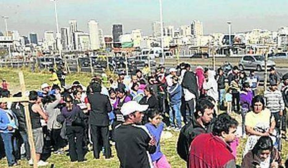 Realizan censo por ocupaci�n en autopista Illia