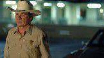 El paso fugaz de Tommy Lee Jones por Mendoza