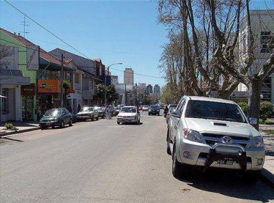 G�emes: comenzaron tareas para que el peat�n tenga mas espacio